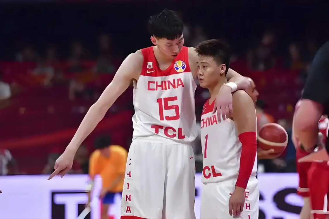 世界杯直播app官网下载-生日夜摆烂！周琦拿5分提前离场，把川队所剩不多的油都逼出来了